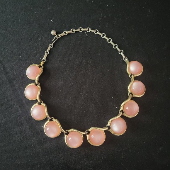 Vintage CORO Pink MOONGLOW Choker Necklace 16" Gold Tone Read - Picture 1 of 6
